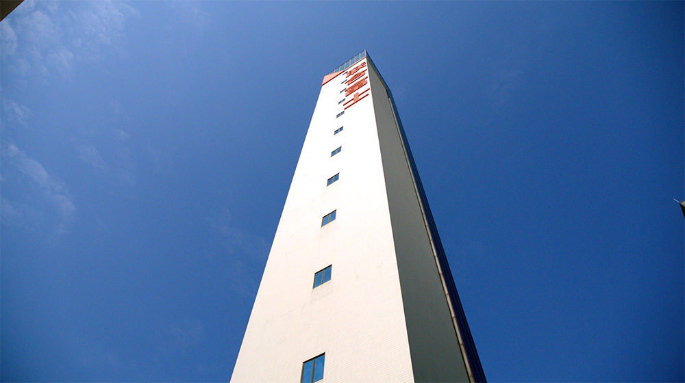 Elevator test towers