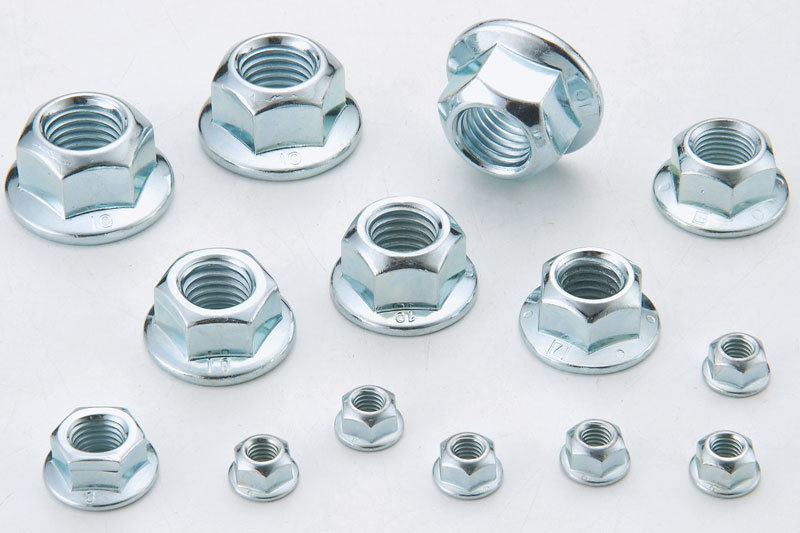 What is the difference between a flange nut and a washer nut?