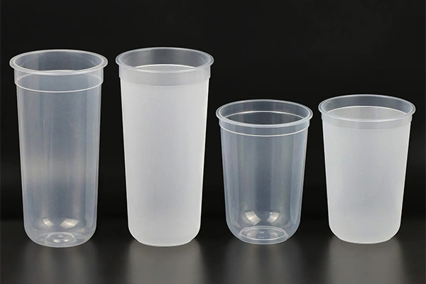 How to remove the glue mark left by the plastic cup sticker