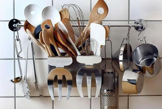 Cleaning tips for kitchenware