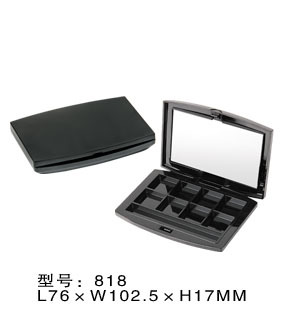 818