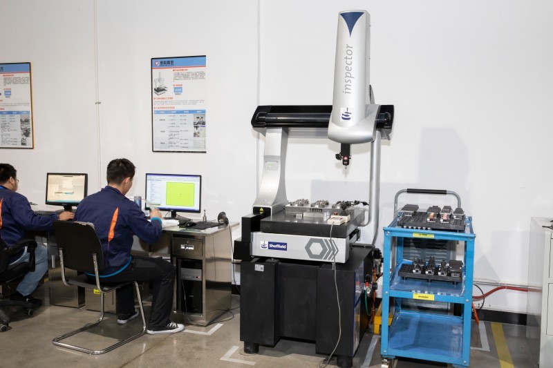 Three coordinate measuring system
