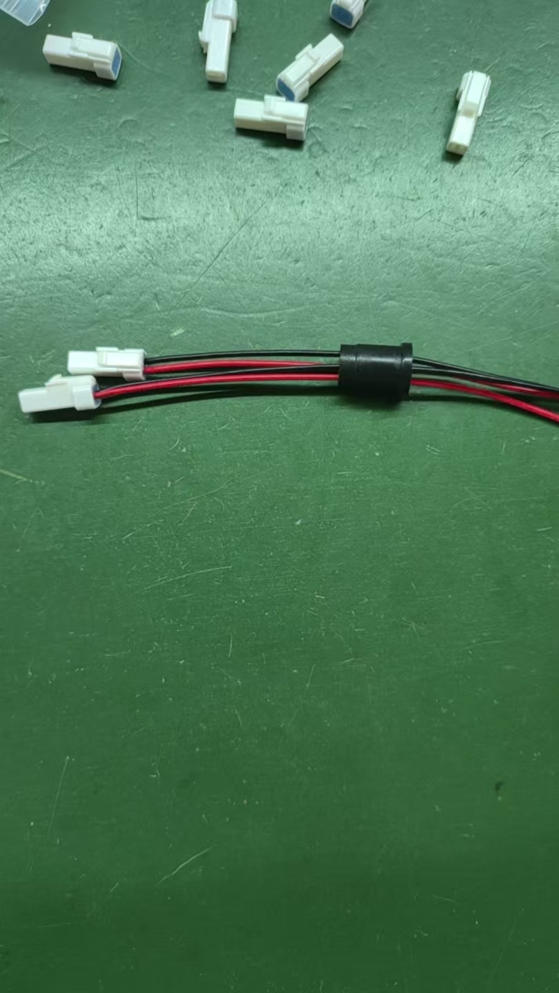 帶防水線扣線束