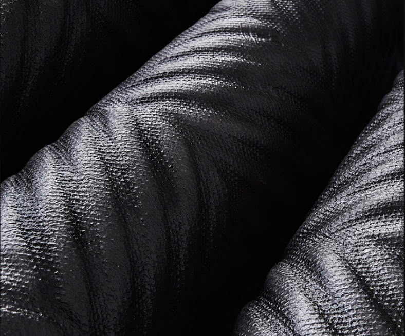 Rubber tubes are usually made of natural rubber or synthetic rubber, depending on the specific needs of the application.