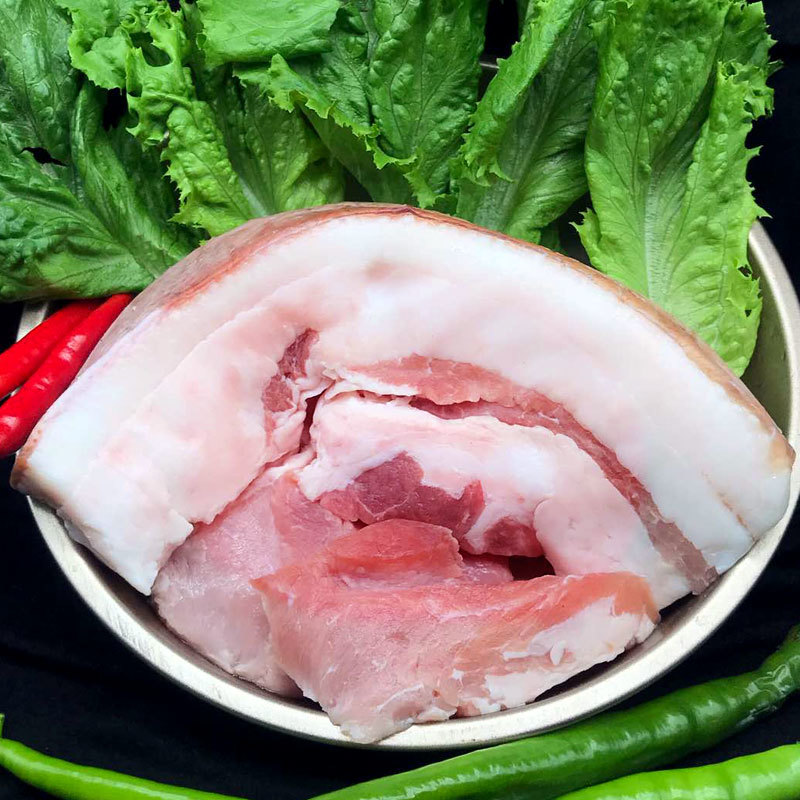 “六不用”黑豬肉