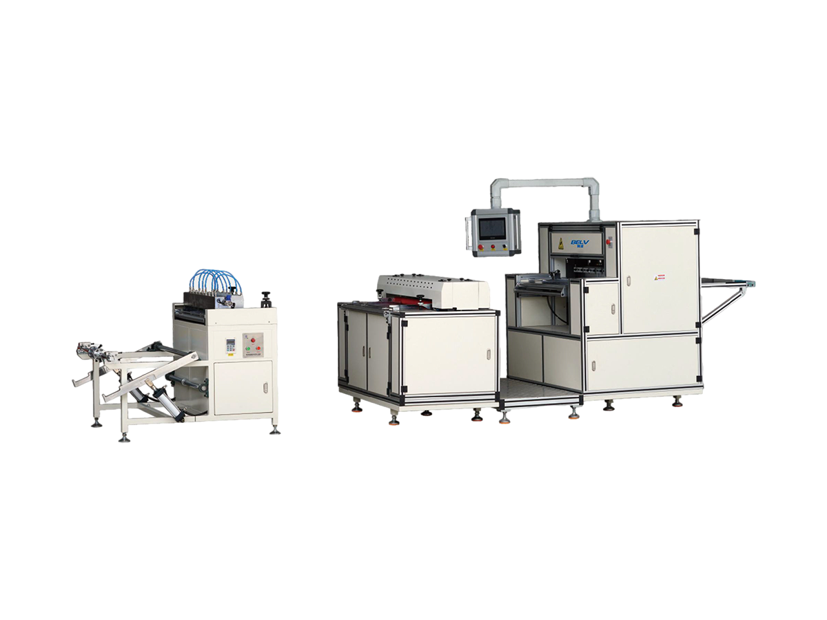 BLCZ55-1050-A Full-auto CNC Knife Paper Pleating Productiong Line