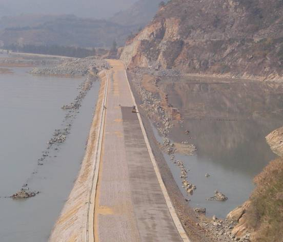 PP uniaixal geogrids for embankment in Fujian Province