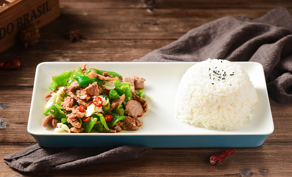 辣椒炒肉飯