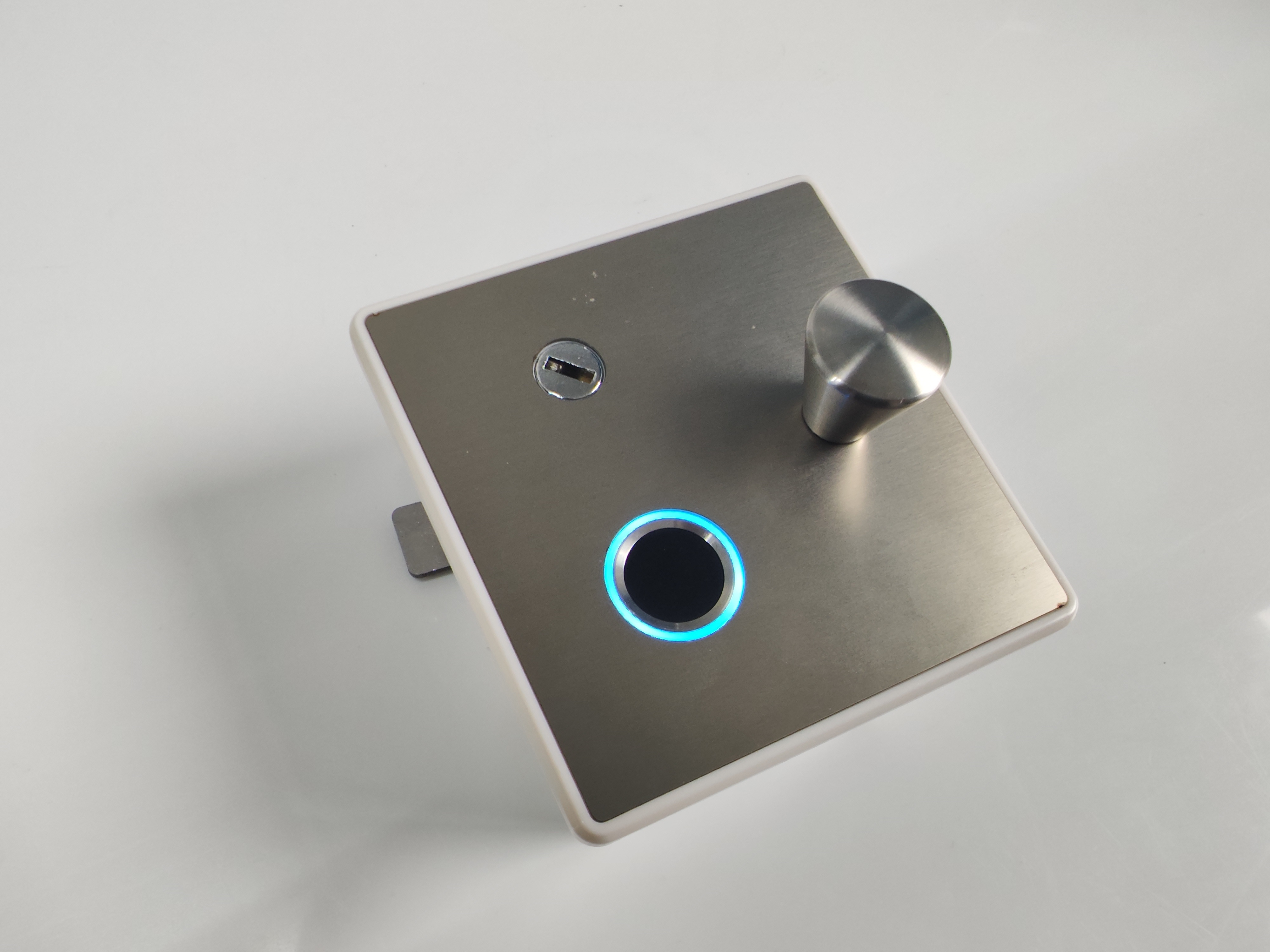 Experience High-End Security with Our Silent Fingerprint Lock