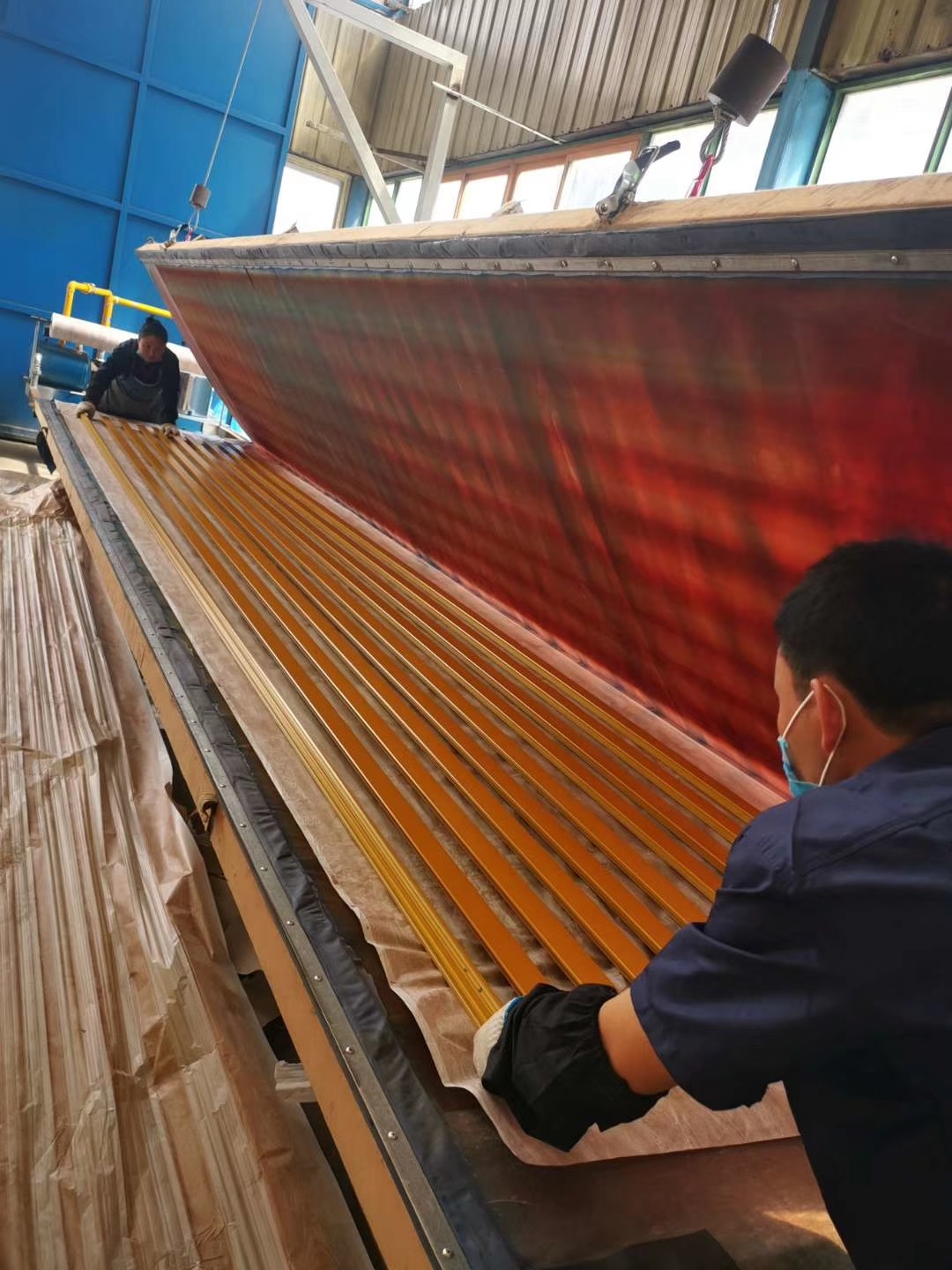 Cover-type wood grain transfer furnace