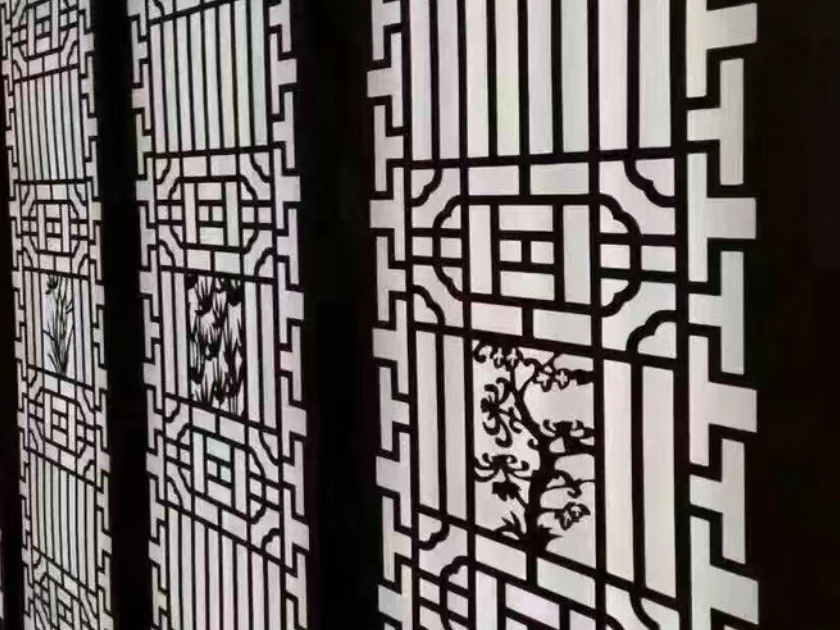 鋁花窗