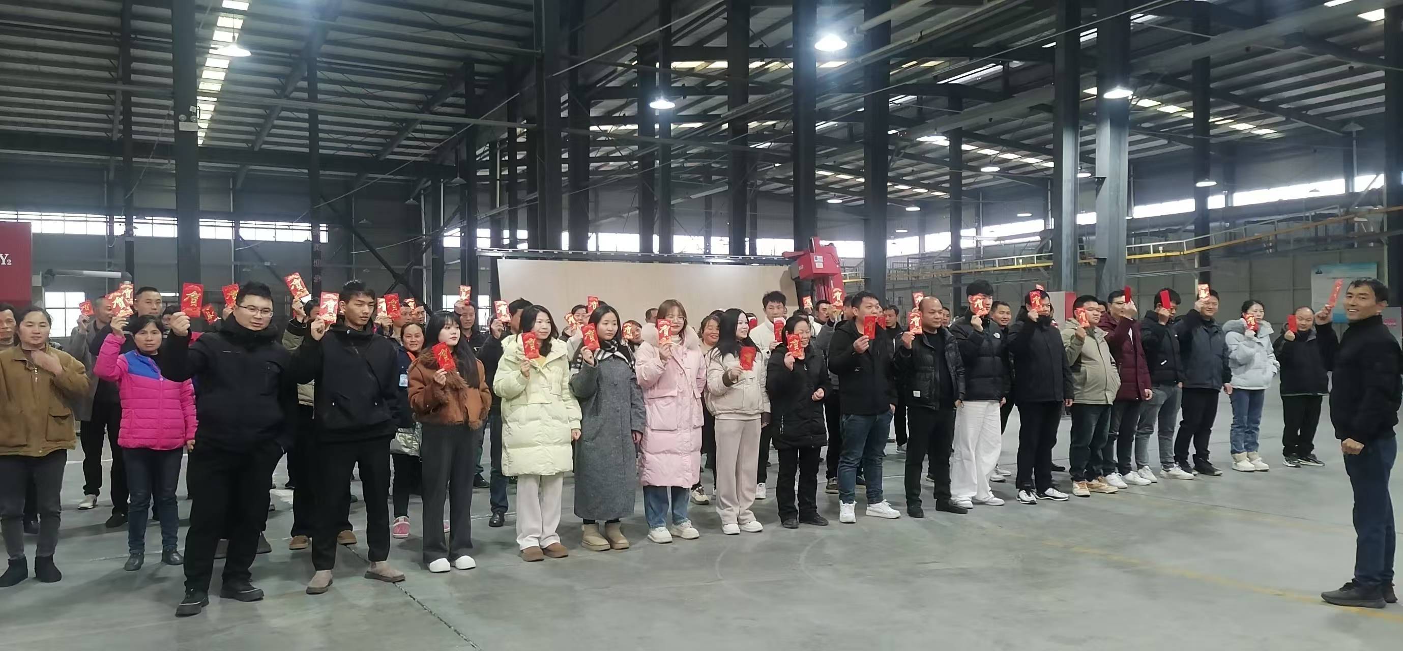 春雨洗征程｜萬載鞭炮破云開，鵬威智造啟新章