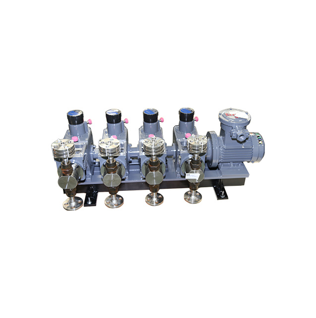 Four-head cascade metering pump