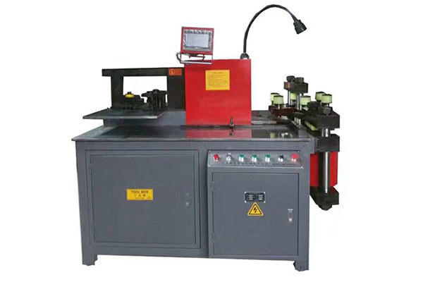 數(shù)控母線加工機(jī)
