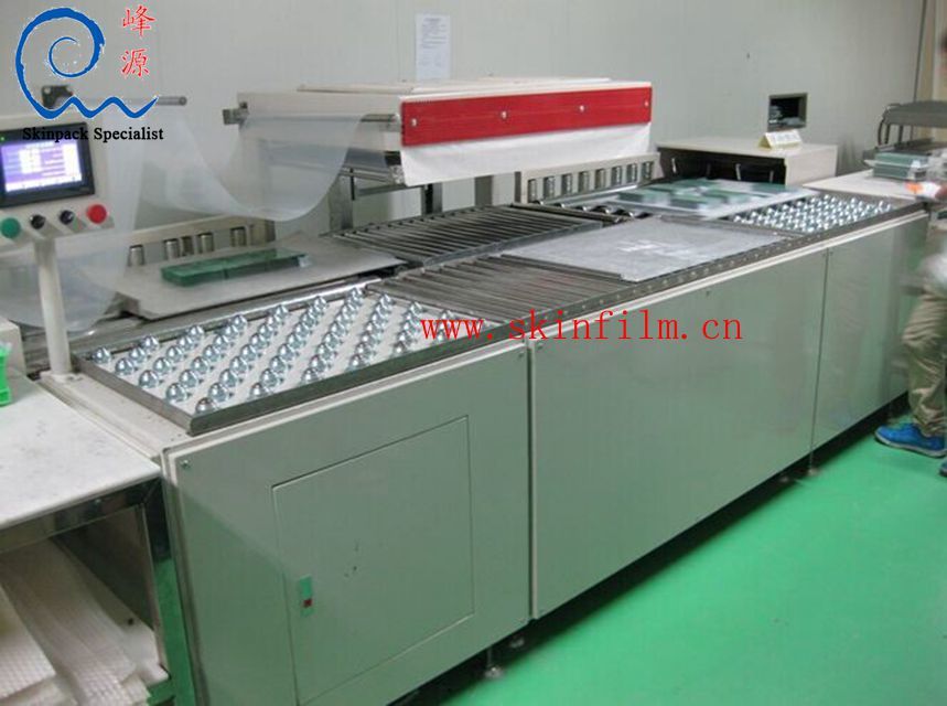 Automatic return-plate skin packaging machine operation video PV-5580H