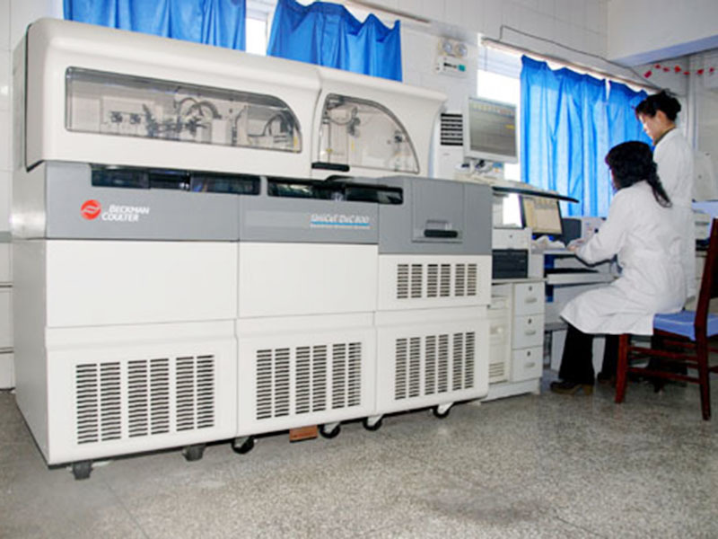 DXC-800型全自动生化分析仪