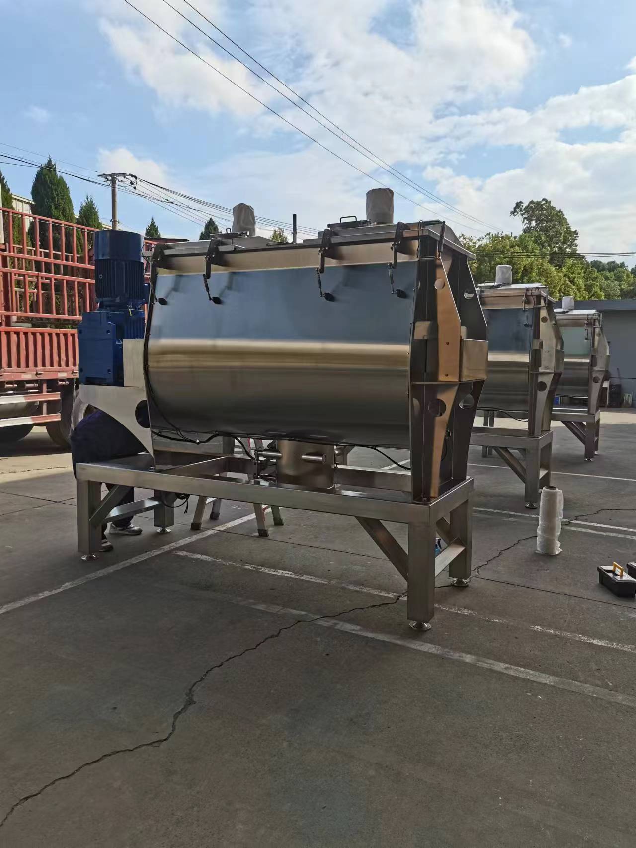 All You Need to Know About Industrial Ribbon Mixers