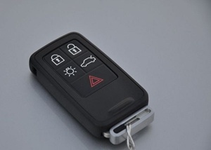 配沃尔沃汽车遥控钥匙 配沃尔沃汽车钥匙 改装芯片钥匙