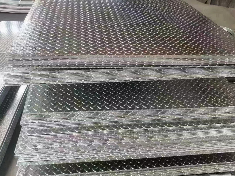Galvanized patterned sheet