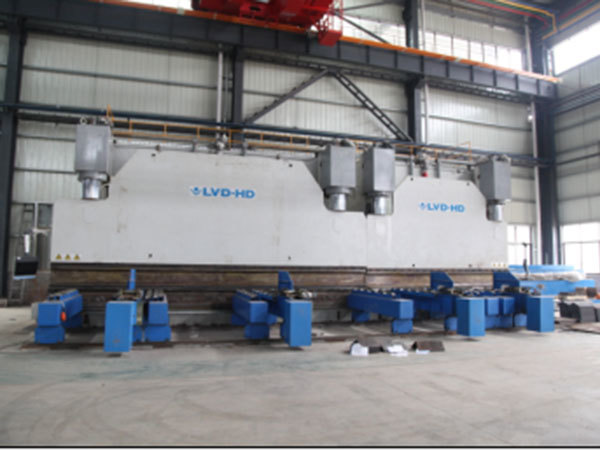 CNC bending machine 13000mm * 1800t