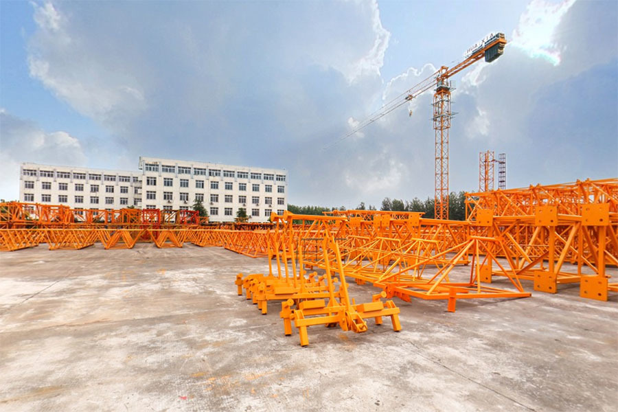 Huaxia Heavy Industry Tower Crane: Building a Safe and Efficient Construction Site
