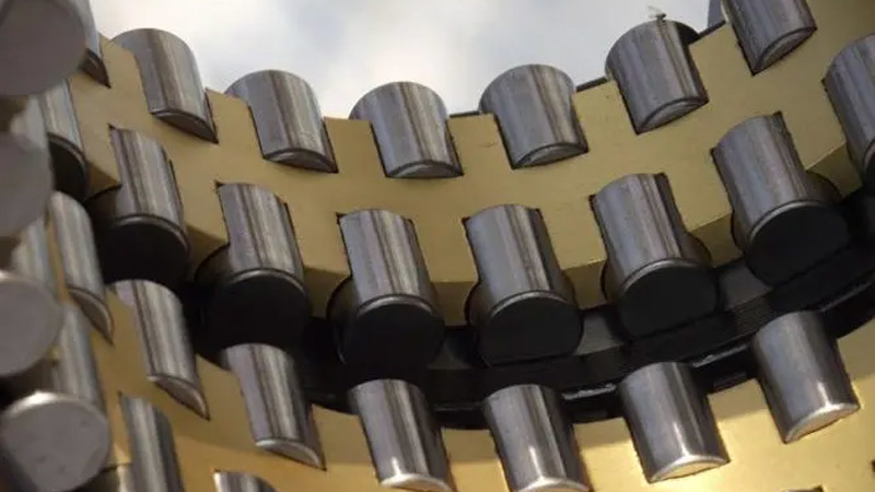 Damage repair countermeasures and maintenance methods of combing roller bearings