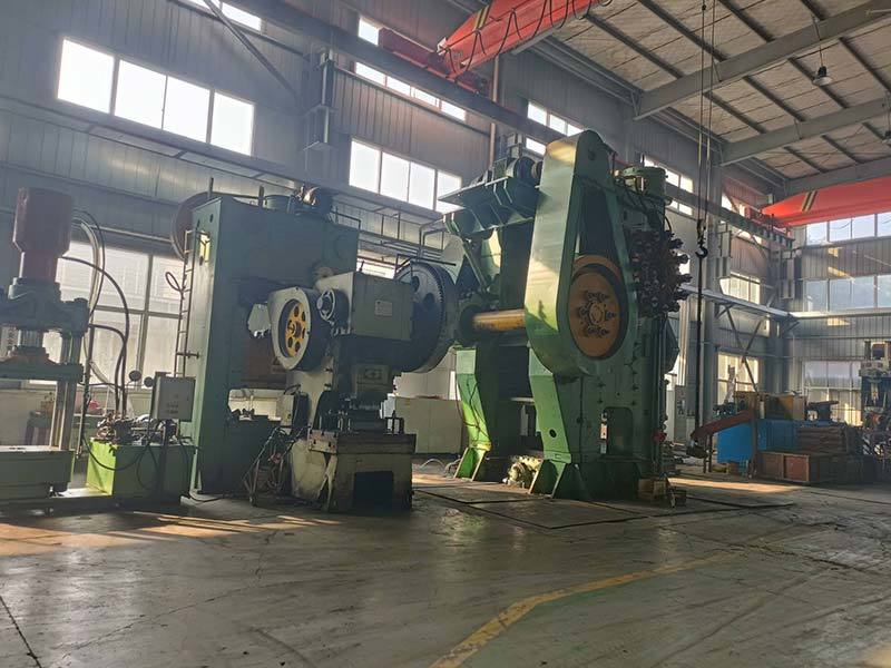 1000T forging equipment