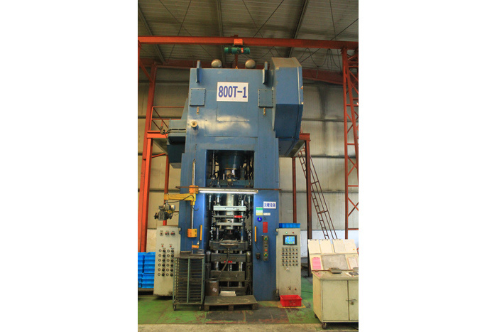 800T forming press