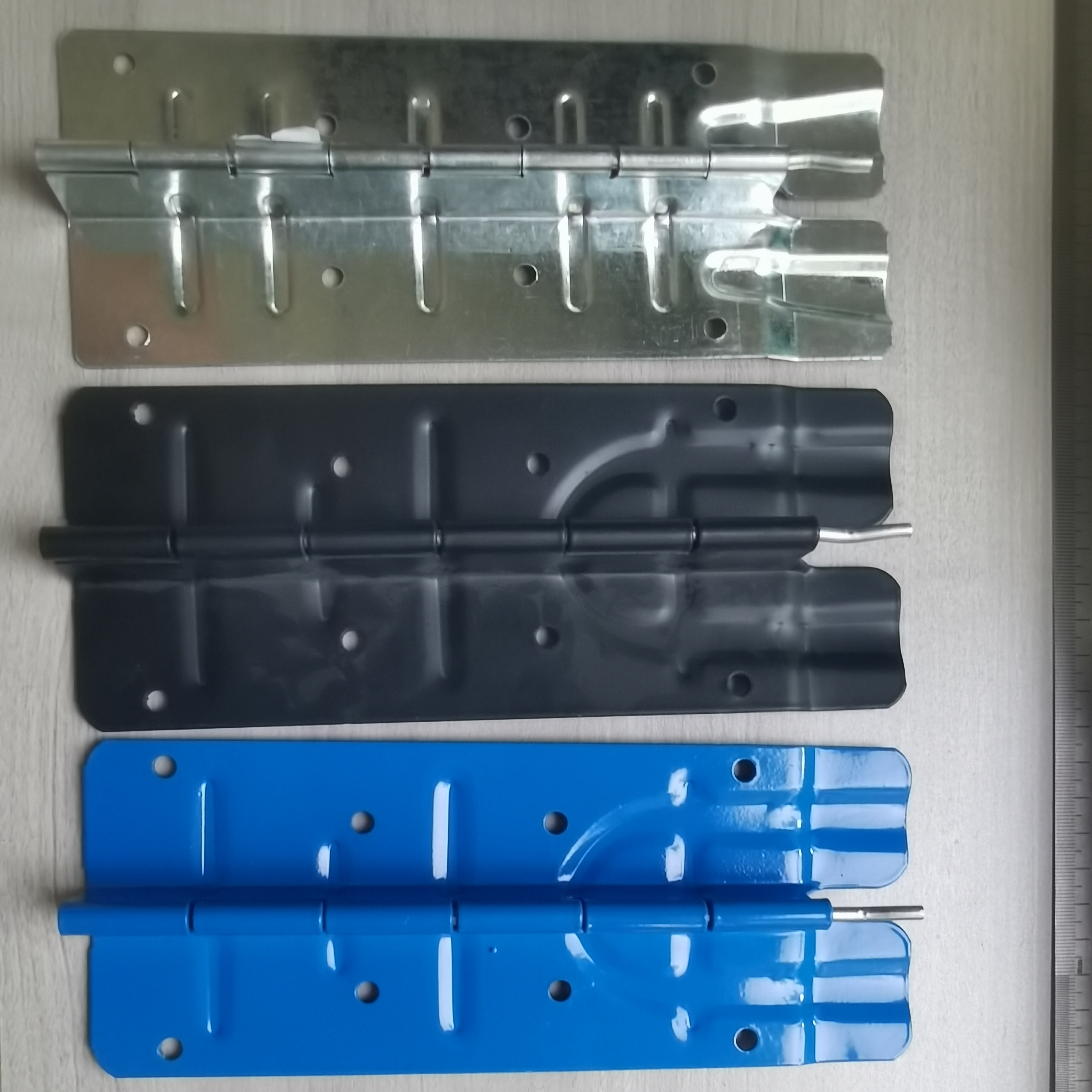 Bisagra colorida de 1.2 mm de grosor para collar de paleta de esquina para caja de madera plegable