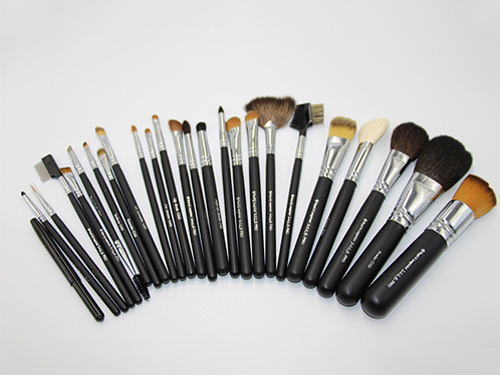 Custom brush set