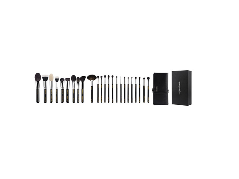 Essential Guide to BH Cosmetics Brush Sets: Elevate Your Makeup Game