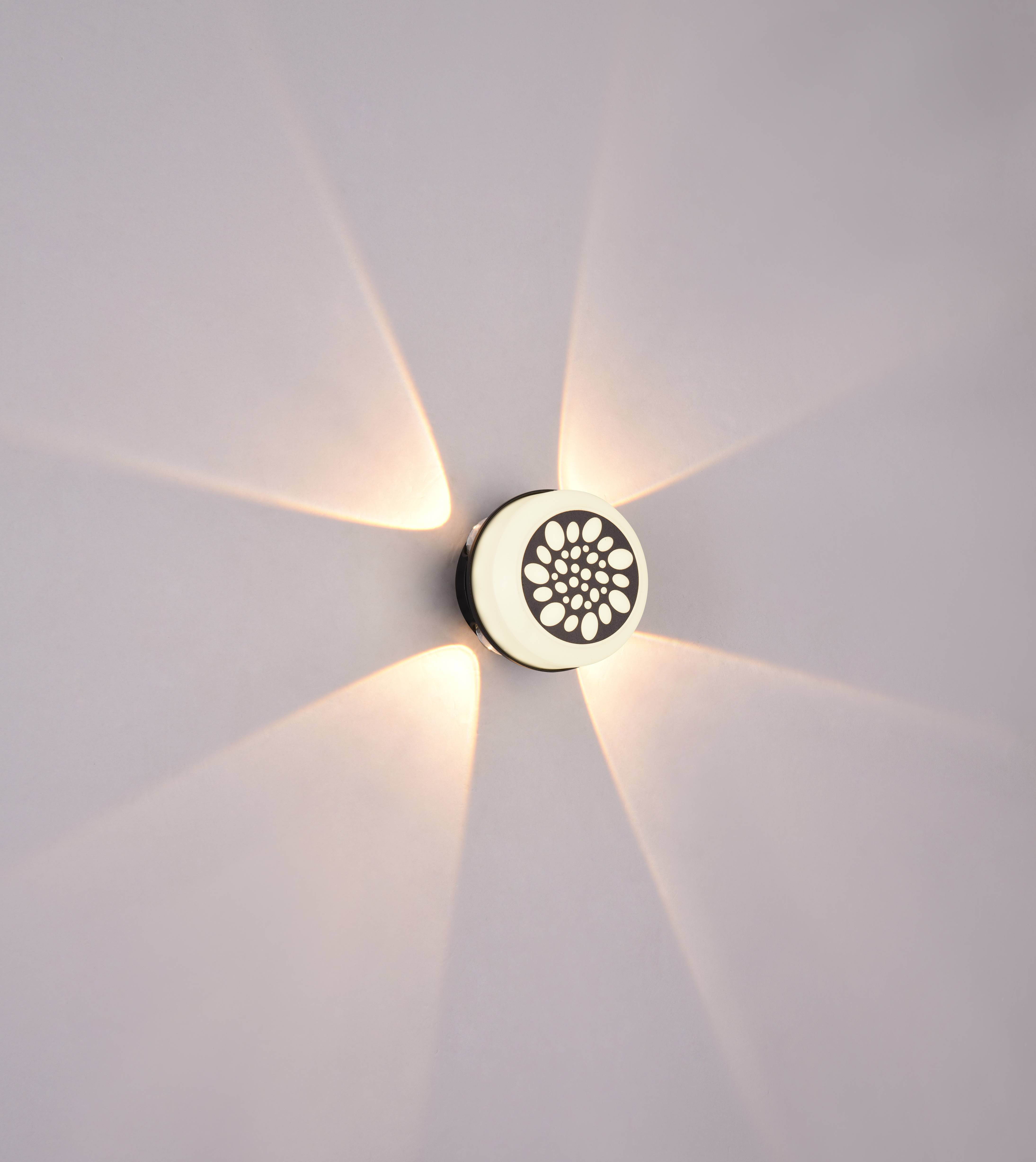 Outdoor Wall Lamp