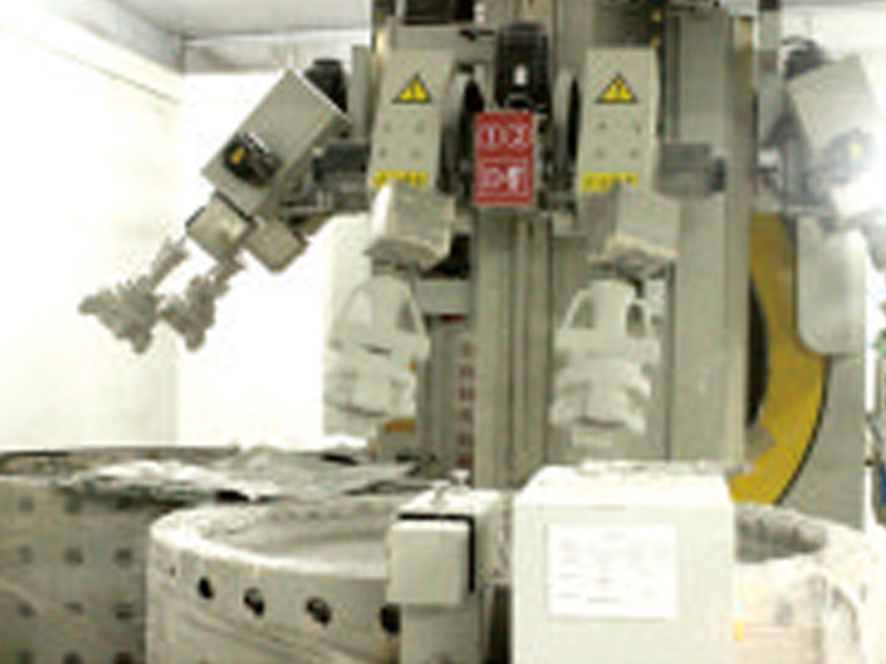 Quadruple-armed manipulator