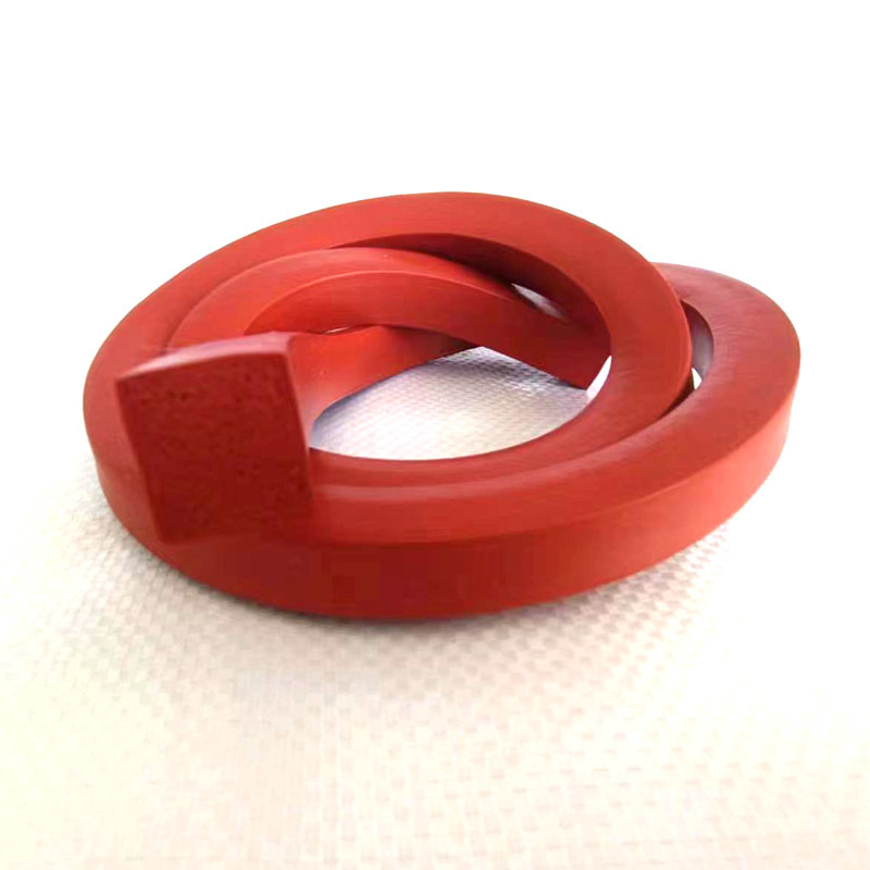 Silicone foam sealing strip