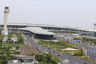 “区域枢纽”郑州新郑国际机场