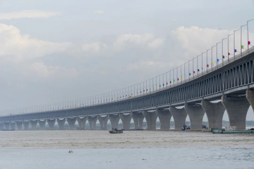 “建筑优质工程”石首长江大桥