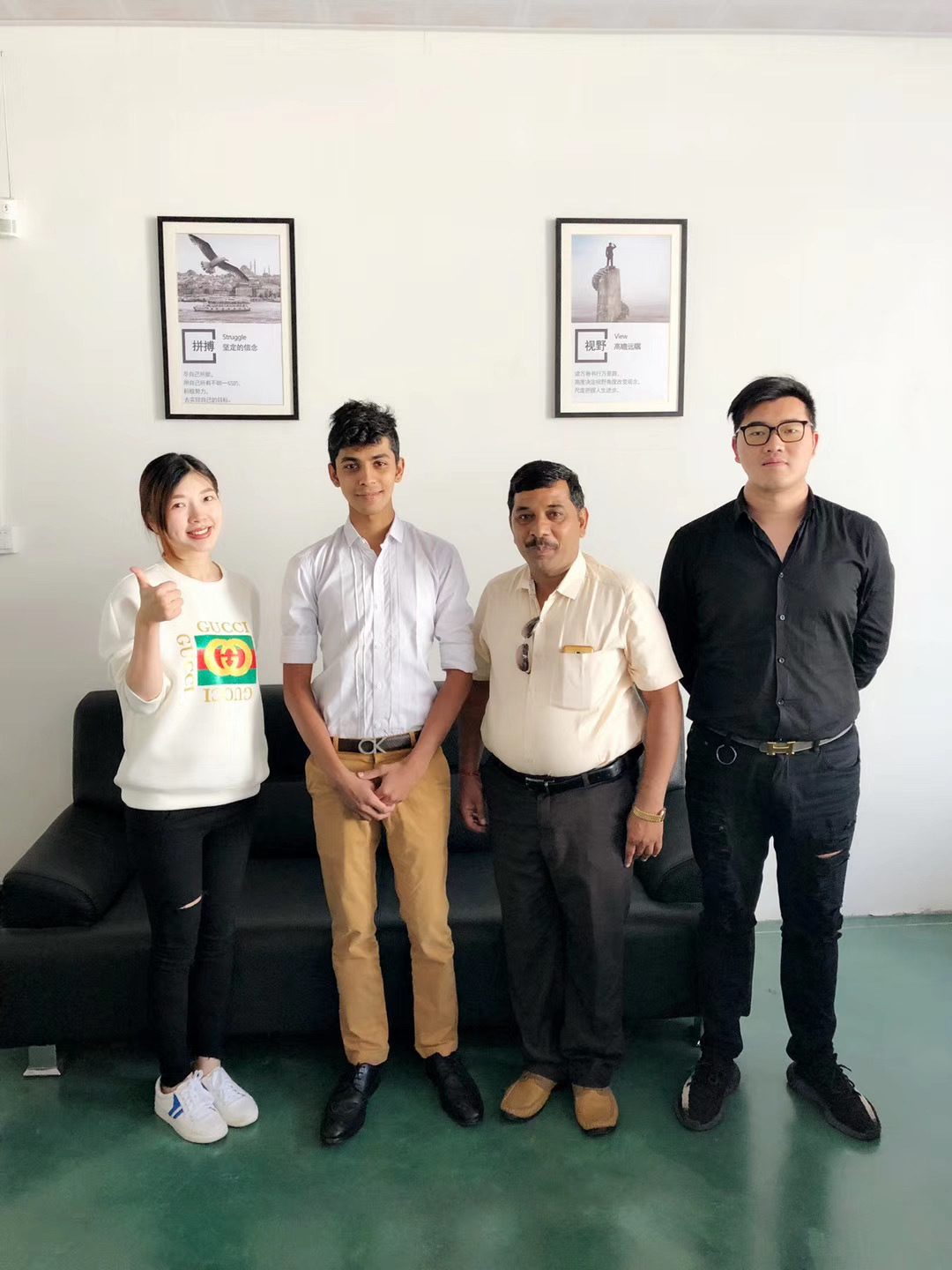 Indian customers came to the company to seek cooperation with silver alloy contact rivets