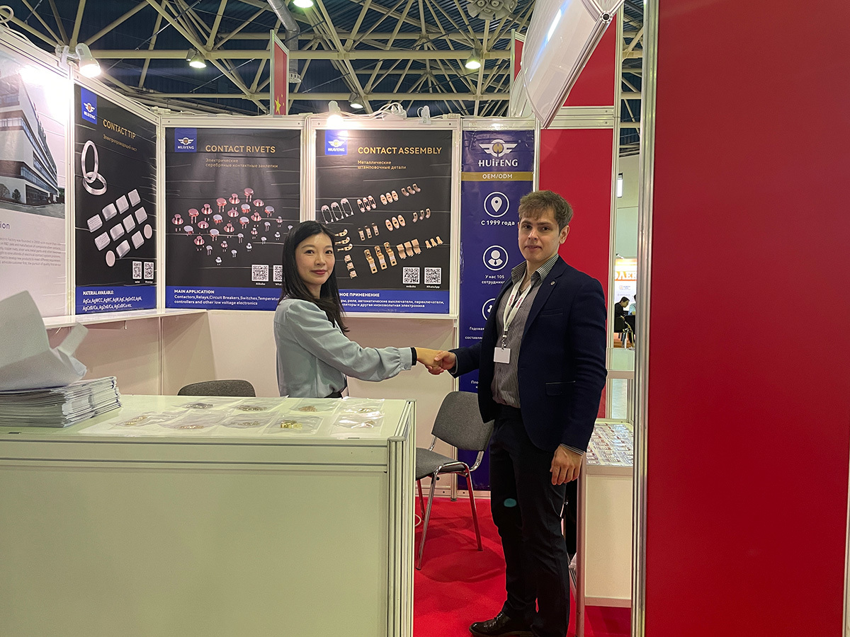 During the show, Russian customers have a deep understanding our excellent products and strength. YD will make constant innovation to provide customers with cost-effective services and products.