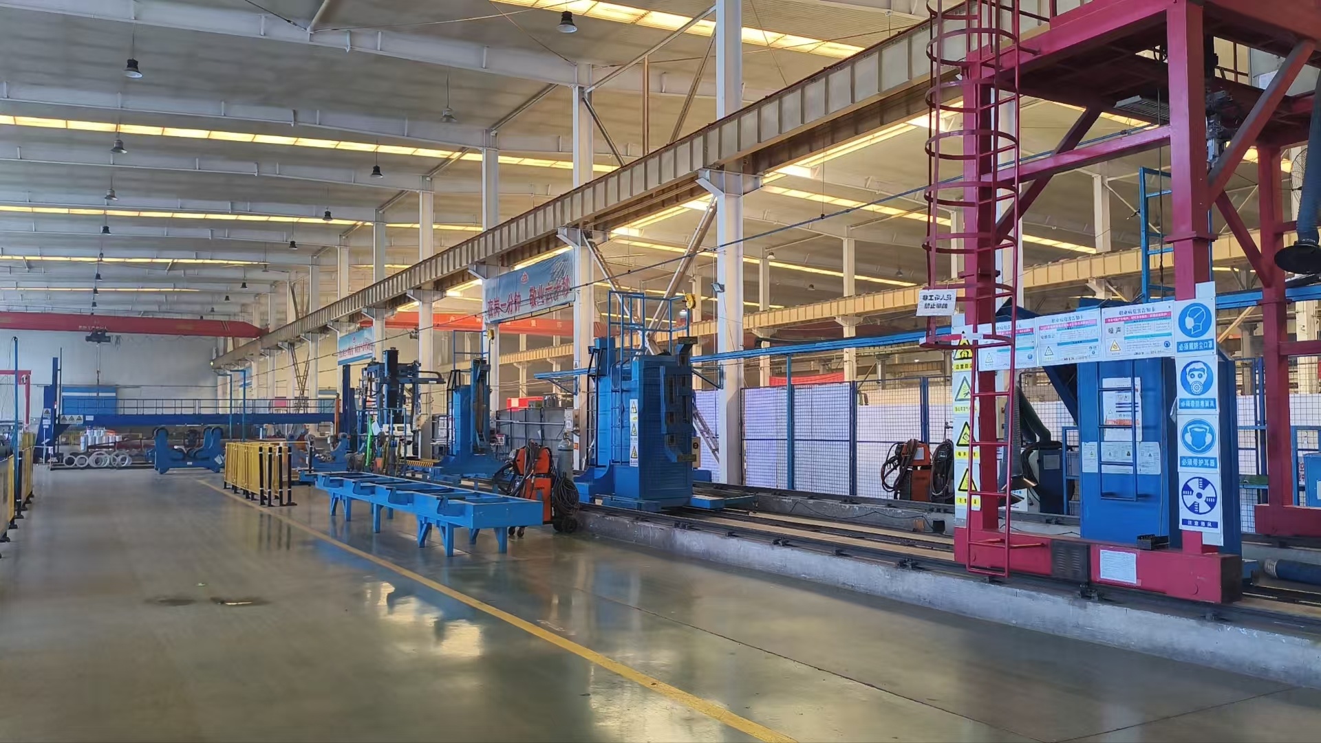 Aluminum can workshop welding section