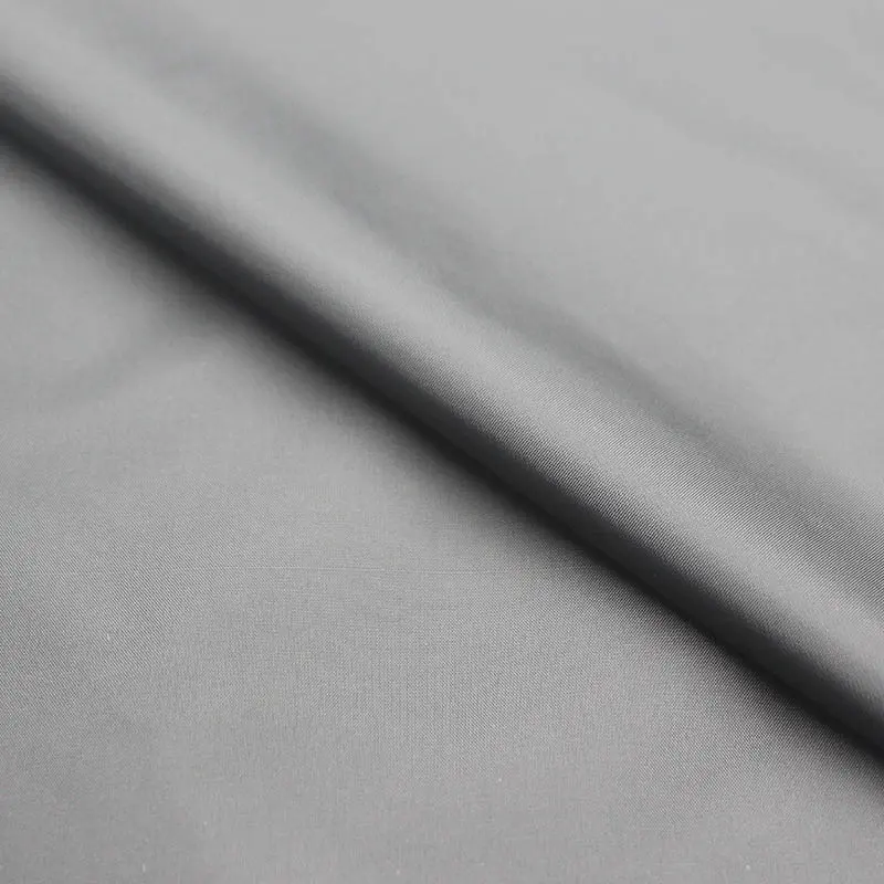100%Polyester Taffeta, cire finish