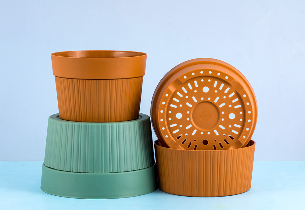 The Science Behind Effective Irrigation with Side Hole Pots: An In-Depth Guide for Gardeners