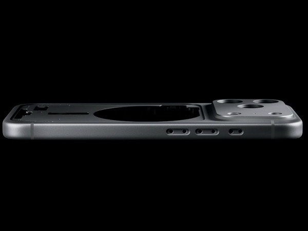 CNC machining iPhone 17 housing