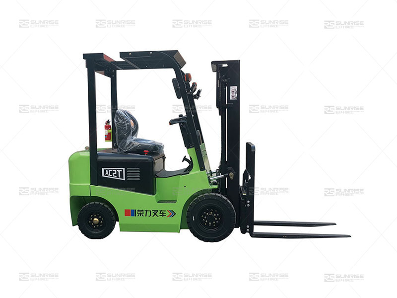 CPD type 2T four fulcrum counterbalanced forklift