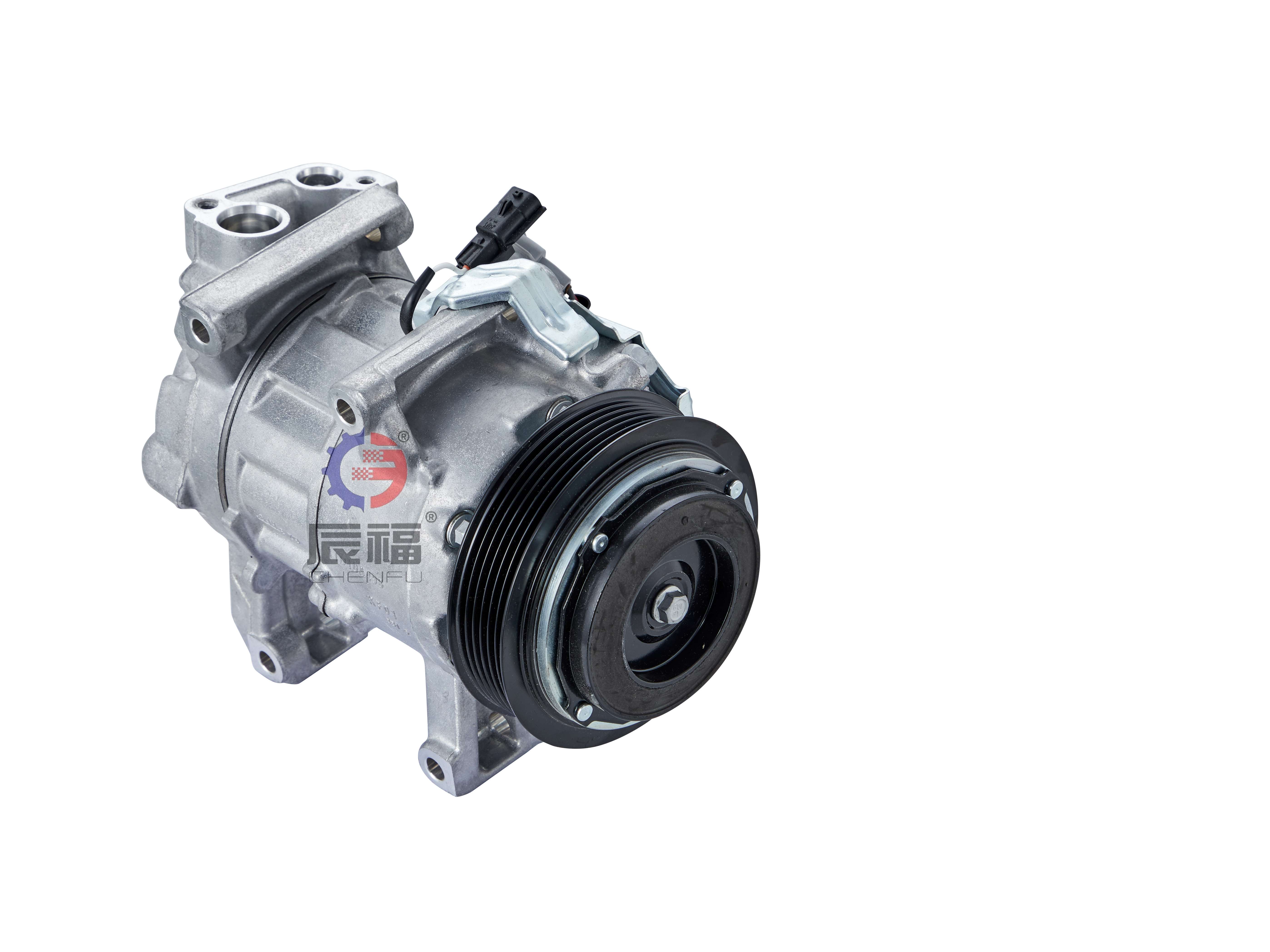 13 Nissan X-Trail 2.5  Compressor