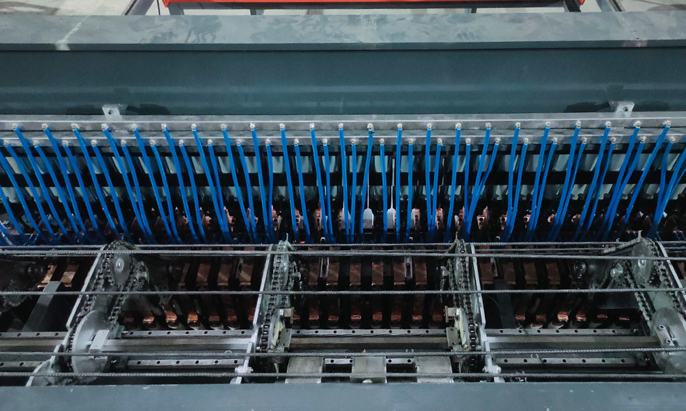 Pneumatic steel mesh row welding machine-feeding machine