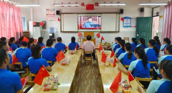 南宁市良庆区琼林学校