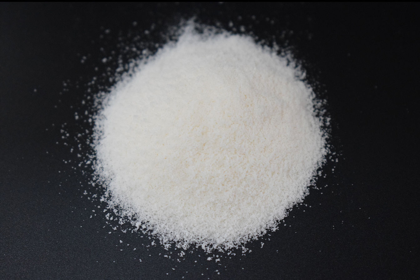 Glycerol monolaurate (GML)