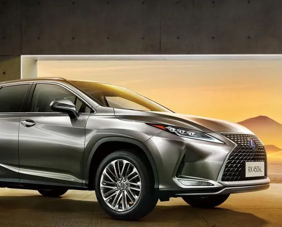 LEXUS