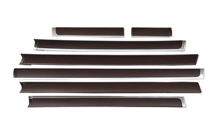 LC200-16 Door Decoration Set