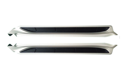 LC200-16 Running Board